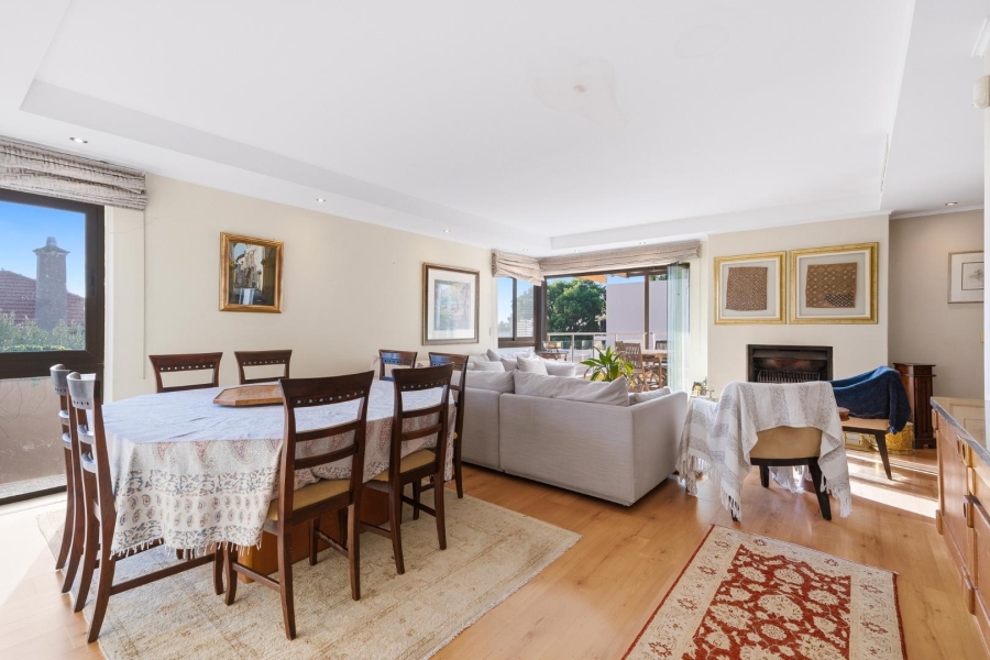 4 Bedroom Property for Sale in Fresnaye Western Cape